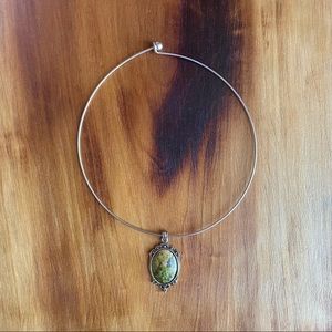 Silver-Plated Delicate Choker with Green Stone